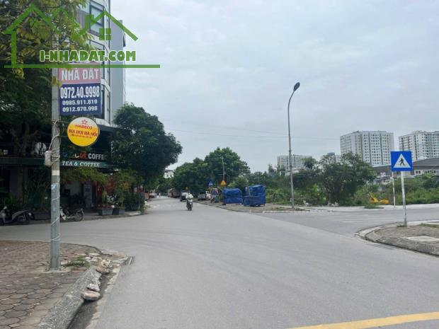 ĐẤT PHÂN LÔ, VỈA HÈ, Ô TÔ TRÁNH, KINH DOANH ĐỈNH, HÀNG BÈ KIẾN HƯNG 50M2 GIÁ 16,4 TỶ
