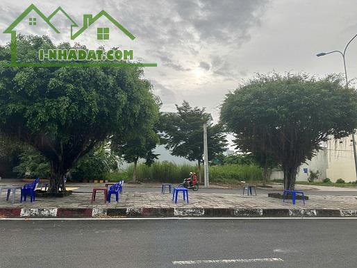 CẦN TIỀN BÁN GẤP 200m² KHU HOÀNG PHÁT – ĐẠI LỘ NGUYỄN VĂN LINH – GIÁ CHỈ 4,2 TỶ - 4