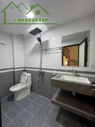 NHÀ ĐẸP LIÊN MẠC - Ô TÔ ĐỖ CỬA - 2 THOÁNG - DT: 43M2, 5 TẦNG, MT 4.5M - 7.2 TỶ - 5