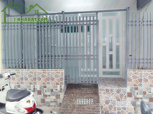 83. nhà 5 triệu 2 phòng ngủ sâu lưng bệnh viện Đa Khoa Trung Ương