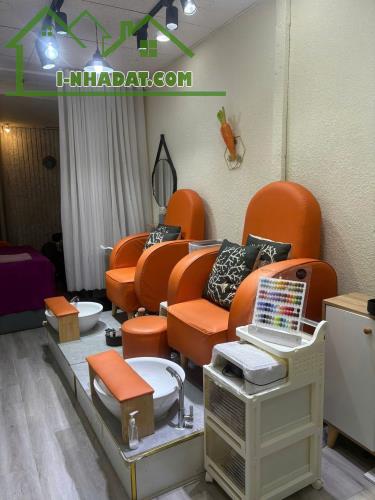 Do chuyển về quận 9 ở lên bt xa quá nên mình sang lại mặt bằng không sang đồ nghề - 2