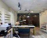 Do chuyển về quận 9 ở lên bt xa quá nên mình sang lại mặt bằng không sang đồ nghề