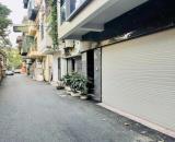Bán Nhà Ô tô đỗ cửa-ngõ thông DT33m 3 ngủ Ở Luôn -Thuận tiện đi làm TT Hà Nội