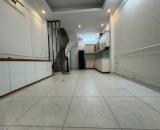 Cho thuê nhà Thụy Khuê-Tây Hồ, 35m2, 5 tầng, 4 ngủ, 15tr