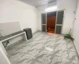 Bán nhà 20m ở phố Trương Định, quận Hoàng Mai, tặng nội thất treo tường