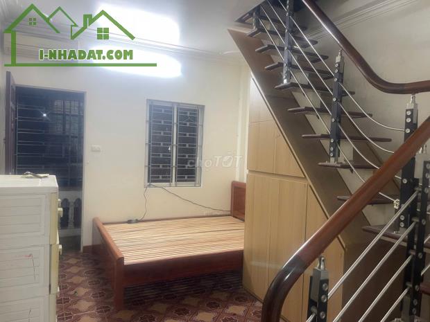 CHÍNH CHỦ CHO THUÊ CĂN HỘ RỘNG 140m² – 120 HOÀNG QUỐC VIỆT - 4