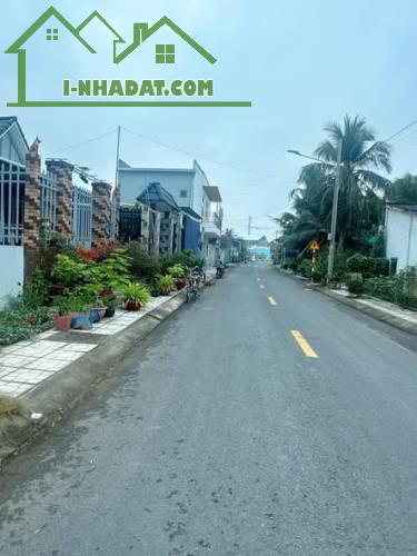 Bán đất mặt tiền đường kênh 30/4,cách Chợ Chùa 150m