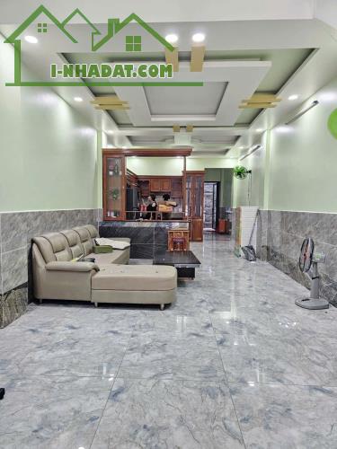 CHÍNH CHỦ BÁN NHÀ TÂM HUYẾT – XÂY RẤT ĐẸP, Ở NGAY - 2