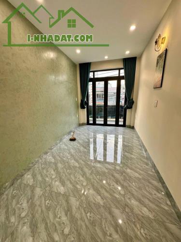 Bán nhà mới mặt tiền Dã Tượng p9 q8, 57m2 4 tầng chỉ nhỉnh 10 tỷ - 1