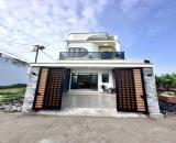 Nhà lầu mới xây dựng đường oto P9, Tp Mỹ Tho, Tiền Giang