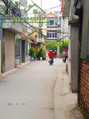 BÁN NHÀ 6 TẦNG MỚI TINH – THỤY PHƯƠNG – FULL ĐỒ – CÓ THANG MÁY – DÒNG TIỀN KHỦNG