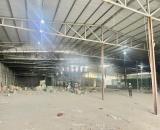 Cho thuê 2.000m2 kho xưởng tại Lĩnh Nam , Hoàng Mai , Hà Nội.