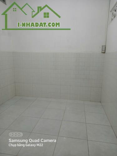 NHà hxh đường 475 phước long B, DT 80m giá tốt