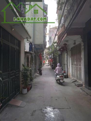 Cho thuê nhà kd-vp Mạc Thị Bưởi, Hai Bà Trưng, 30m2, 4 tầng, 12tr