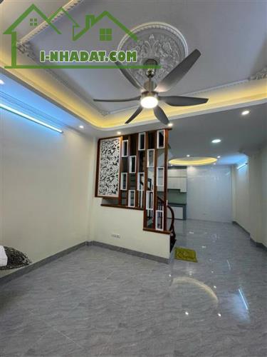 Bán nhà ở Liên Mạc DT 43m2, nhà mới xây 5 tầng - 3