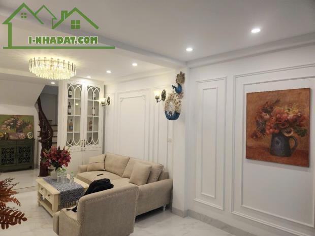 Nhà Liên Mạc, siêu hiếm, 40m2, 5T, oto đỗ cửa, ngõ thông 6 tỷ nhỉnh