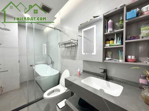 NHÀ MỚI 8 TẦNG CÓ THANG MÁY – VỪA Ở VỪA CHO THUÊ – HẺM Ô TÔ TRÁNH – BÌNH THẠNH - 3