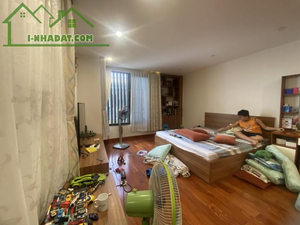 NHÀ ĐẸP NGANG 7.5M - THANG MÁY XỊN - HOÀNG VĂN THỤ - CHỈ 17.9 TỶ - 4