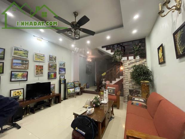 Bán nhà liền kề 60m2 5 tầng 16 tỷ khu Phú Diễn Phân lô đẹp oto tránh - 2