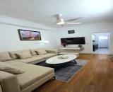 Cần bán Tập Thể Phố Lý Nam Đế - TT Quân Đội - Căn góc - 60m2 x 2 ngủ - SĐCC - Tầng đẹp