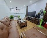 Cho thuê nhà ô tô-vp Ô Chợ Dừa, Đống Đa, 40m2,5.5T, 3 ngủ, 20tr