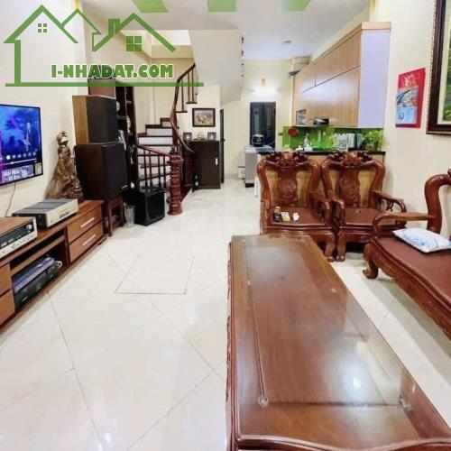 Bán nhà đẹp Phúc Diễn - phân lô - dân xây - 2 thoáng - 8 tỷ