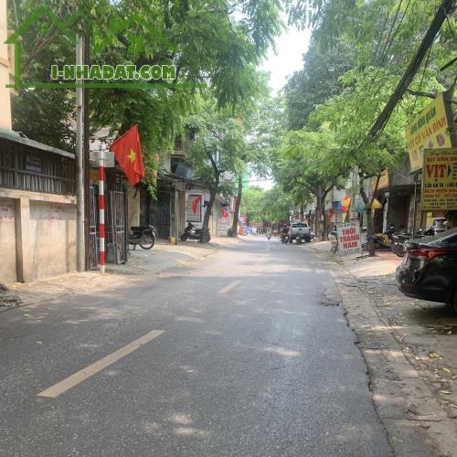 Bán nhà đẹp Phúc Diễn - phân lô - dân xây - 2 thoáng - 8 tỷ - 2