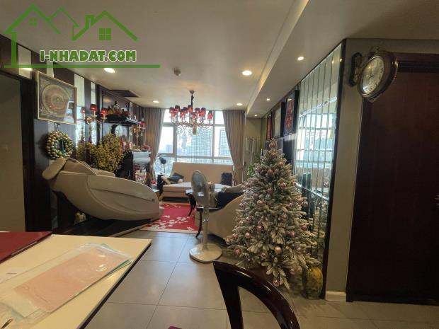 Bán biệt thự 154m2, 75 tỷ Starlake Tây Hồ Tây, 5 tầng, thang máy.