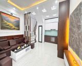 Siêu phẩm nhà Lại Yên, Hoài Đức xây 5 Tầng, 3 ngủ, ngõ rộng giá 4 tỷ