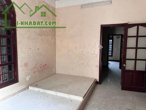 Y8YYRK 🏡 Mua Biệt Thự Hoàng Cầu, Đầu Tư Tầm Cỡ Cho Giới Thượng Lưu, Gần Hồ Và Kinh Doanh Đắc Địa - 4