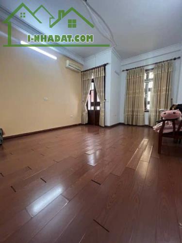 CHỈ 206 TRIỆU/M  NHÀ NGÕ 379 ĐỘI CẤN 38M 5 TẦNG GẦN Ô TÔ GIÁ 6.5 TỶ - 1