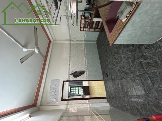 Bán nhà mặt tiền Hòa Bình-ngang 4.3m-4PN-gần Đầm Sen-kinh doanh tốt