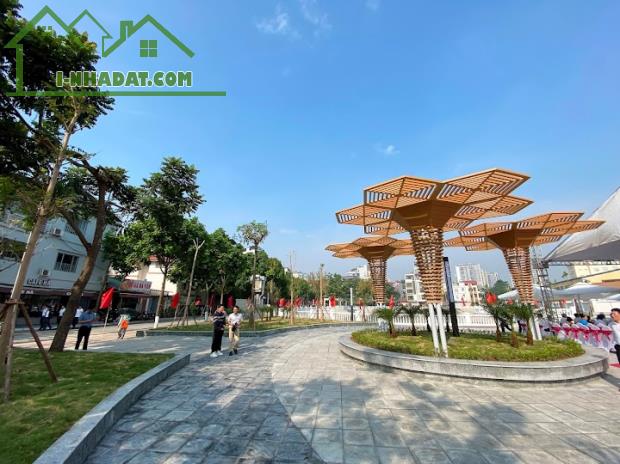 Bán Đất Phân Lô X6 Thạch Bàn, VIEW Vườn Hoa, Vỉa Hè, Kinh Doanh, 100m2, MT 7m, Nhỉnh 20