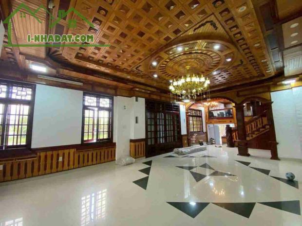 BÁN SIÊU PHẨM KHỦNG LONG. NHÀ 3 TẦNG. 2 MẶT TIỀN. NẰM TẠI VỊ TRÍ ĐẮT ĐỊA. - 5