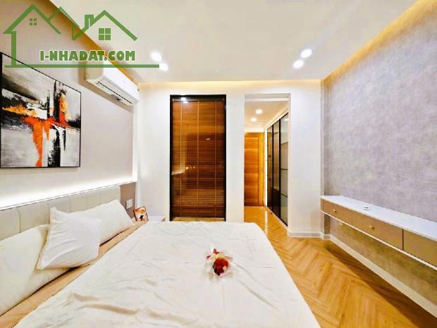 3 TẦNG FULL NỘI THẤT - DTSD 96 M2 - KHU VIP PHỐ ẨM THỰC PHAN XÍCH LONG - PHÚ NHUẬN. - 5