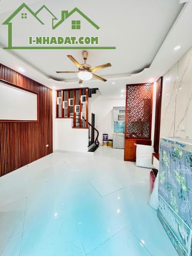 BÁN NHÀ XUÂN PHƯƠNG CẠNH 3.5 – LÔ GÓC 5 TẦNG – FULL NỘI THẤT XỊN – NGÕ THÔNG 5.x5 TỶ - 2
