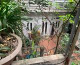 Mặt Đê Trần Khát Chân-DT 183 m2,bao gồm nhà 4 tầng và sân chơi-ĐẦU TƯ CCMN.