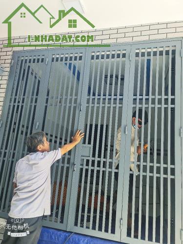 CHÍNH CHỦ Cần Bán Gấp 1 Trệt 2 Lầu Tại Phường Tân Kiểng, Quận 7, Tp Hồ Chí Minh - 3
