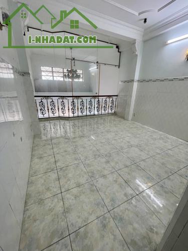Mặt tiền kinh doanh Bình Phú 1 Q6, thông số đẹp 5 tầng Nhà mới tặng nội thất, 11.3 tỷ TL - 3