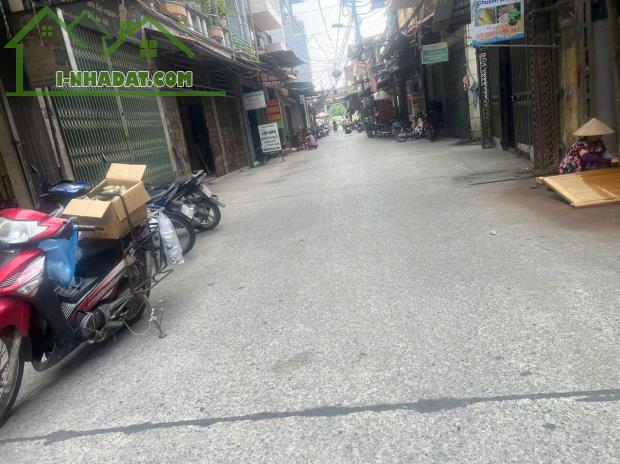 Đông Anh. VÂN HÀ  lô góc diện tích 82 m. Giá 4x nhỏ tý tẹo 
Mặt tiền hơn 5 m đất vuông - 3
