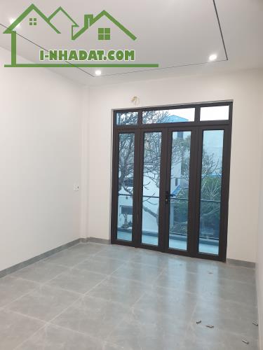 BÁN NHÀ ĐẸP 1.9 TỶ 3 TẦNG 45M2 ( TÂY NAM ) NGÕ KHU ĐẦM BÉT - 3