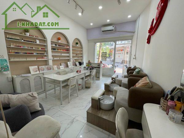 Gò Vấp ! Sang SaLon Nail – SPA decor Hiện đại & xinh xắn nằm ngay khu dân trí cao