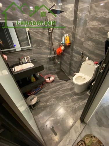 Bán nhà mặt ngõ phố Trần Khát Chân, gần phố Huế - ngõ thông - 35 m2 x 5 Tầng, sổ đỏ nở hậu - 1