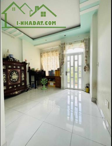 HÀNG NGỢP TÂN BÌNH – HẺM 10M XE TẢI THÔNG - 48M2(4 X 12) 3 TẦNG BTCT - CHỈ NHỈNH  5 TỶ