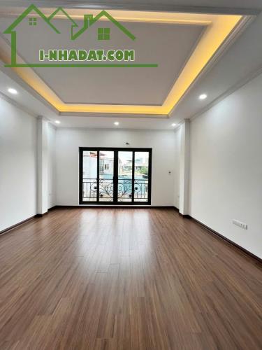Bán nhà 6 tầng x thang máy đẹp tại Khương Đình – Thanh Xuân