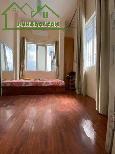 chính chủ bán nhà Ngõ 28 Văn Hương 4.5 tầng, Kinh doanh, 2PN, SĐCC. LH 0904509948 - 5
