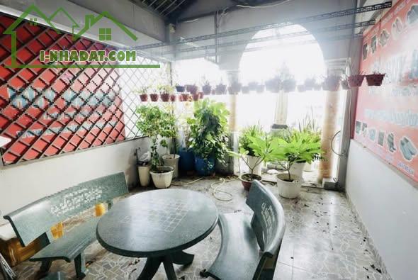 VỊ TRÍ KINH DOANH ĐỈNH - NGAY GẦN AEON TÂN PHÚ - 108M - 4 TẦNG - 5PN NHỈNH 8 TL - 2