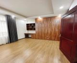 NHÀ ĐẸP NGAY PHẠM VĂN ĐỒNG - 35M2 - LÔ GÓC 2 THOÁNG - Ở NGAY