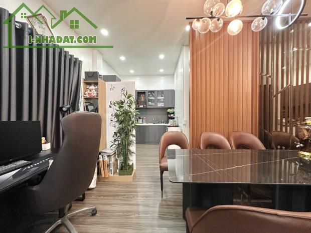 Nhà Đẹp Bình Thạnh Giáp Quận 1 HXH Tránh DT 55m2 Vuông Vức Ở Ngay Chỉ 7 Tỷ 95 - 1