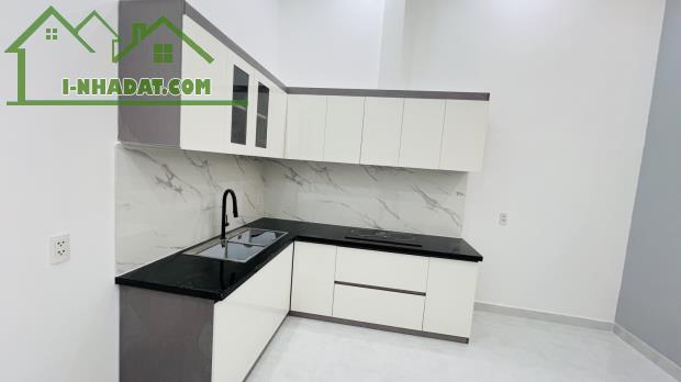 Bán nhà hẻm xe hơi thông Dương Bá Trạc p.Rạch Ông Q8, nhà mới 72m2 [4×18] chỉ 8Tyxx. TL